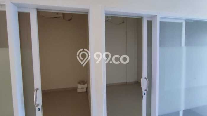 FOR RENT! Ruko di Kranji Cocok untuk Bisnis 480m2 FOR RENT! Ruko di Kranji Cocok untuk Bisnis 480m2