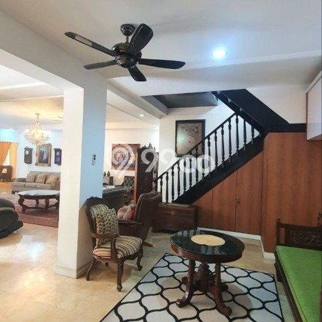 Hunian Mewah LB 275m2 Siap Pakai Desain Elegan di Cipete, Jakarta Selatan Hunian Mewah LB 275m2 Siap Pakai Desain Elegan di Cipete, Jakarta Selatan