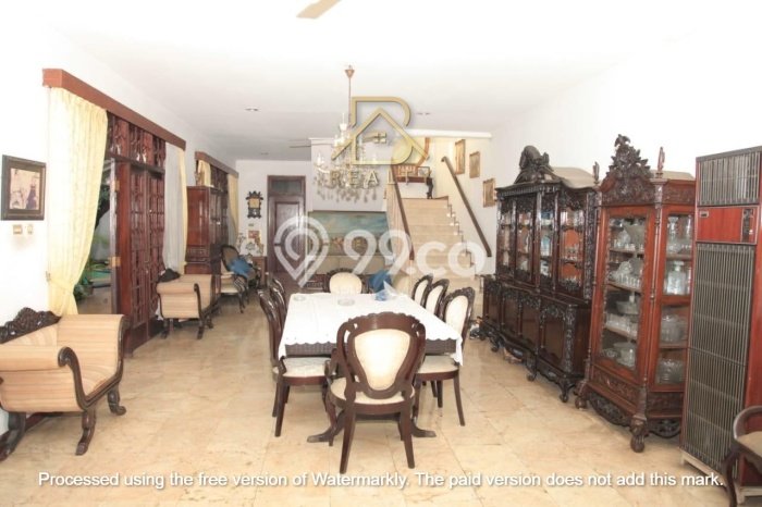 Best Deal Hunian Mewah Ideal dan Luas di Menteng, Jakarta Pusat Best Deal Hunian Mewah Ideal dan Luas di Menteng, Jakarta Pusat