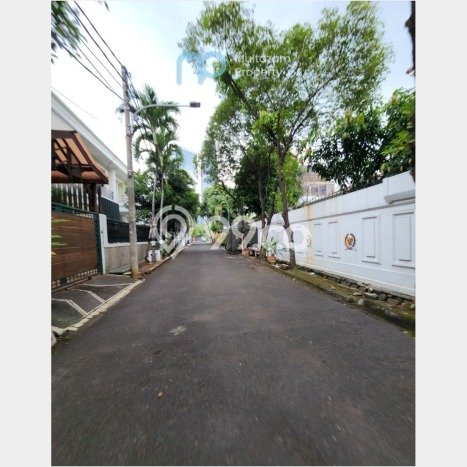 Hunian Elit LB 1500m2 Siap Pakai Desain Elegan di Mega Kuningan, Jakarta Selatan Hunian Elit LB 1500m2 Siap Pakai Desain Elegan di Mega Kuningan, Jakarta Selatan
