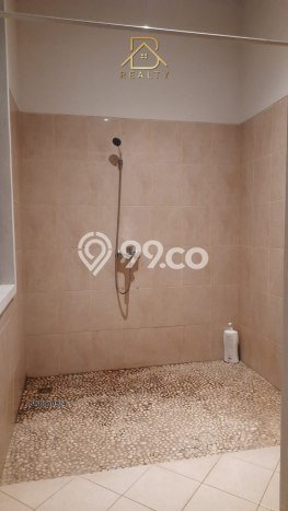 Ready to Use! Premium House LT 600m2 Desain Elegan di Kemang Ready to Use! Premium House LT 600m2 Desain Elegan di Kemang