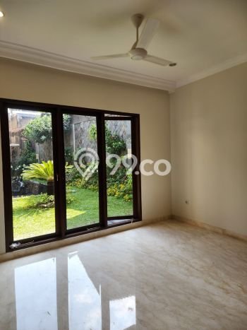 For Sale! Luxury House LT 400m2 Desain Elegan di Pejaten For Sale! Luxury House LT 400m2 Desain Elegan di Pejaten