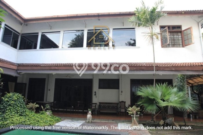 Best Deal Hunian Mewah Ideal dan Luas di Menteng, Jakarta Pusat Best Deal Hunian Mewah Ideal dan Luas di Menteng, Jakarta Pusat