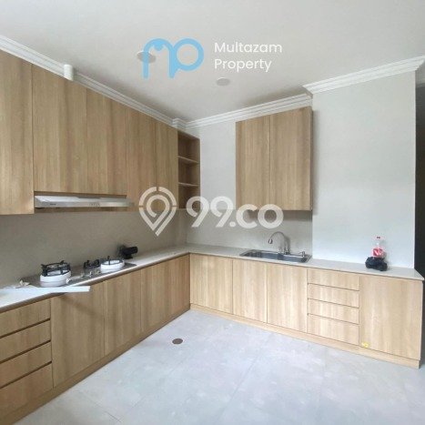 Jual Rumah Luas Megah Dengan View Cantik di Tanah Kusir, Jakarta Selatan Jual Rumah Luas Megah Dengan View Cantik di Tanah Kusir, Jakarta Selatan