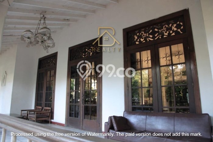 Best Deal Hunian Mewah Ideal dan Luas di Menteng, Jakarta Pusat Best Deal Hunian Mewah Ideal dan Luas di Menteng, Jakarta Pusat