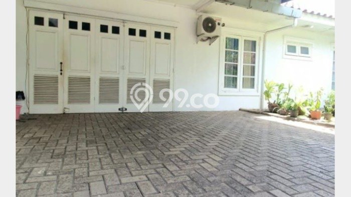 Hunian Mewah LB 275m2 Siap Pakai Desain Elegan di Cipete, Jakarta Selatan Hunian Mewah LB 275m2 Siap Pakai Desain Elegan di Cipete, Jakarta Selatan