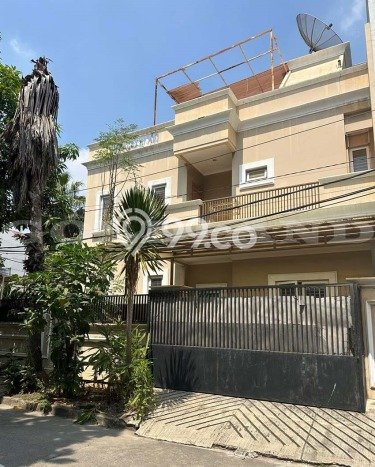 Sewa Rumah Murah di Sunter Jakarta Utara dengan 5 Kamar Tidur Sewa Rumah Murah di Sunter Jakarta Utara dengan 5 Kamar Tidur