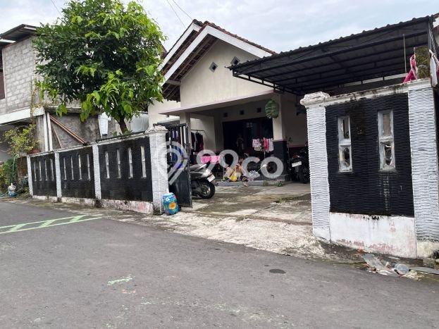 Hunian Cantik Modern Lb 90m2 di Ngaglik, Sleman Hunian Cantik Modern Lb 90m2 di Ngaglik, Sleman
