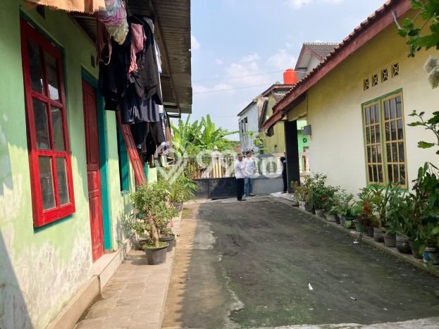 Tanah Area Prospektif Kawasan Depok, Luas 373m2m², Akses ke Fasilitas, Lingkungan Nyaman Tanah Area Prospektif Kawasan Depok, Luas 373m2m², Akses ke Fasilitas, Lingkungan Nyaman