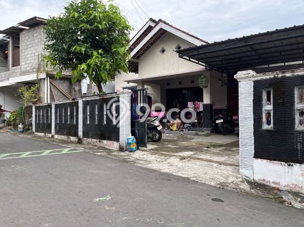 Hunian Cantik Modern Lb 90m2 di Ngaglik, Sleman Hunian Cantik Modern Lb 90m2 di Ngaglik, Sleman