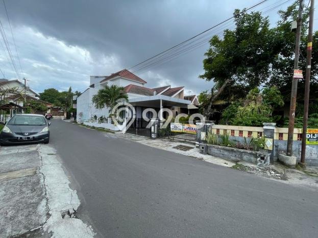 Tanah Dijual Lokasi Umbulharjo, Yogyakarta dengan Luas Tanah 313m2 dan Status SHM Tanah Dijual Lokasi Umbulharjo, Yogyakarta dengan Luas Tanah 313m2 dan Status SHM