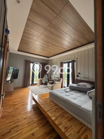 Ready to Use! Luxury House LT 450m2 Desain Elegan di Setiabudi Ready to Use! Luxury House LT 450m2 Desain Elegan di Setiabudi