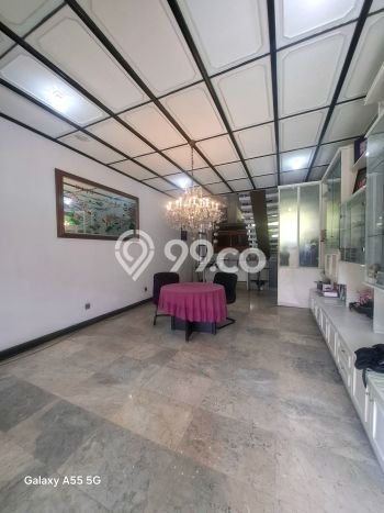 Lokasi strategis! Rumah siap pakai dikontrakkan di Setiabudi LB 400m2 Lokasi strategis! Rumah siap pakai dikontrakkan di Setiabudi LB 400m2