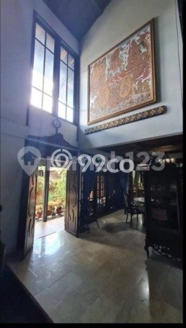 Dijual Rumah Luas Elegan Dengan View Eksklusif di Dago, Bandung Dijual Rumah Luas Elegan Dengan View Eksklusif di Dago, Bandung