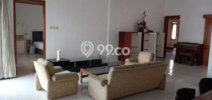 Rumah Sewa Bandung LT 415m2 LB 275m2 Kawasan Setra Sari Rumah Sewa Bandung LT 415m2 LB 275m2 Kawasan Setra Sari