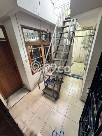For Sale Rumah Elit Exclusive di Antapani, Bandung For Sale Rumah Elit Exclusive di Antapani, Bandung