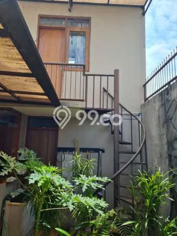 Rumah Luxury Modern Tanpa Renovasi di Sayap Dago Bandung Rumah Luxury Modern Tanpa Renovasi di Sayap Dago Bandung