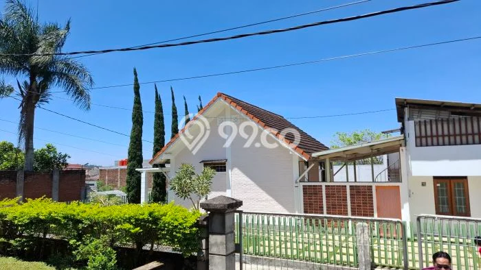 Rumah sewa siap huni 2 KT di Lembang, Bandung Rumah sewa siap huni 2 KT di Lembang, Bandung