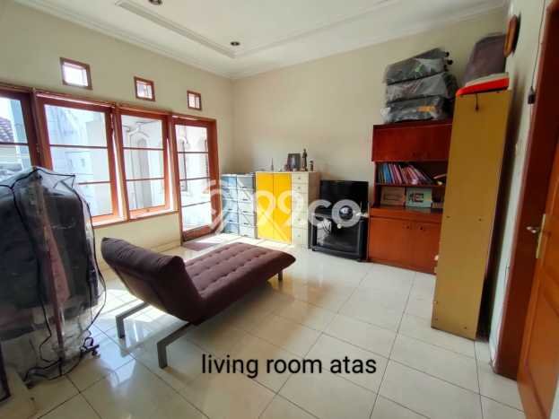 Siap Huni Rumah Mewah 4 Kamar di Batununggal Dekat ke Mana Pun Siap Huni Rumah Mewah 4 Kamar di Batununggal Dekat ke Mana Pun