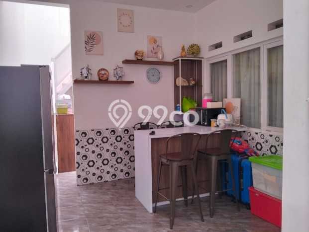 Rumah Modern Cantik 5 KT Bisa Langsung Pindah di Cimahi Utara Rumah Modern Cantik 5 KT Bisa Langsung Pindah di Cimahi Utara
