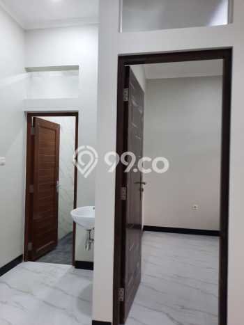 Rumah Area Nyaman kawasan , Bandung, Luas 82m2m² Bangunan 125m2m² Rumah Area Nyaman kawasan , Bandung, Luas 82m2m² Bangunan 125m2m²