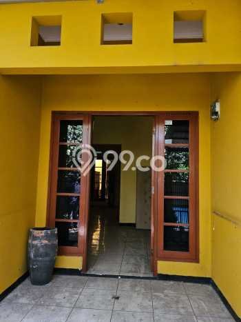 Rumah Luxury Modern Siap Huni di Taman Kopo Indah Bandung Rumah Luxury Modern Siap Huni di Taman Kopo Indah Bandung
