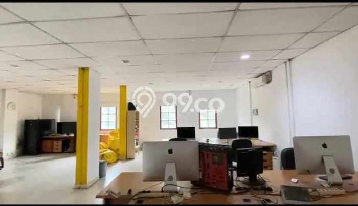 Ruko Dijual di Prime Area Bandung Luas 400m2 Ruko Dijual di Prime Area Bandung Luas 400m2