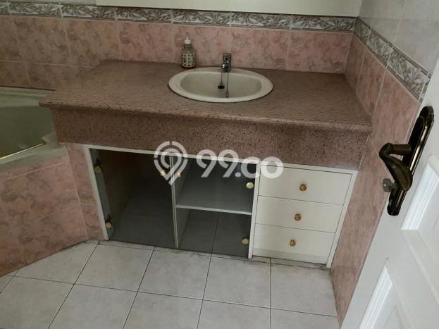Rumah Luxury Modern Tanpa Renovasi di Setiabudi Bandung Rumah Luxury Modern Tanpa Renovasi di Setiabudi Bandung