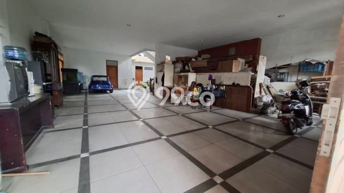 Hunian Elit LB 800m2 Siap Huni Desain Elegan di Cihanjuang, Bandung Hunian Elit LB 800m2 Siap Huni Desain Elegan di Cihanjuang, Bandung