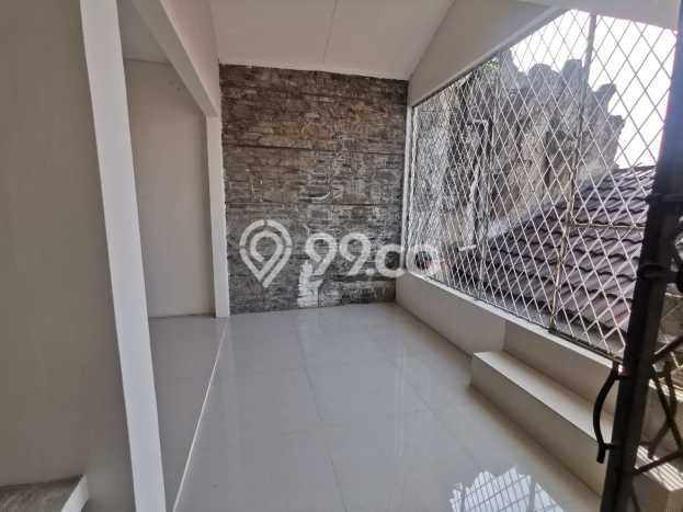 Rumah Area Nyaman kawasan , Bandung, Luas 82m2m² Bangunan 125m2m² Rumah Area Nyaman kawasan , Bandung, Luas 82m2m² Bangunan 125m2m²