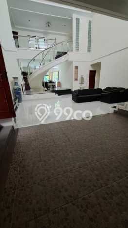 Rumah Sewa Bandung LT 643m2 LB 400m2 Area Setiabudi Rumah Sewa Bandung LT 643m2 LB 400m2 Area Setiabudi