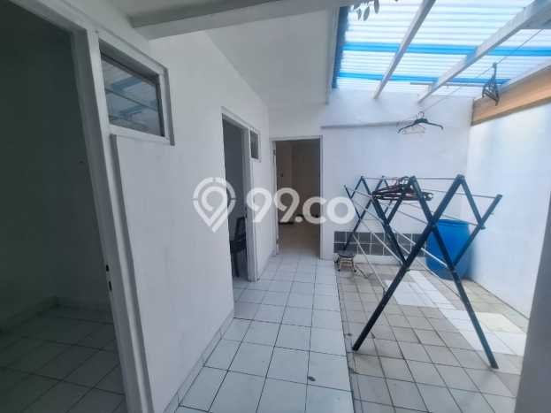 Disewakan! Rumah 4 Kamar Tidur &
3 Kamar Mandi di Pajajaran, Bandung Disewakan! Rumah 4 Kamar Tidur &
3 Kamar Mandi di Pajajaran, Bandung