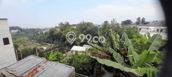 Hunian Mewah LB 130m2 Siap Huni Desain Elegan di Cihanjuang, Bandung Hunian Mewah LB 130m2 Siap Huni Desain Elegan di Cihanjuang, Bandung