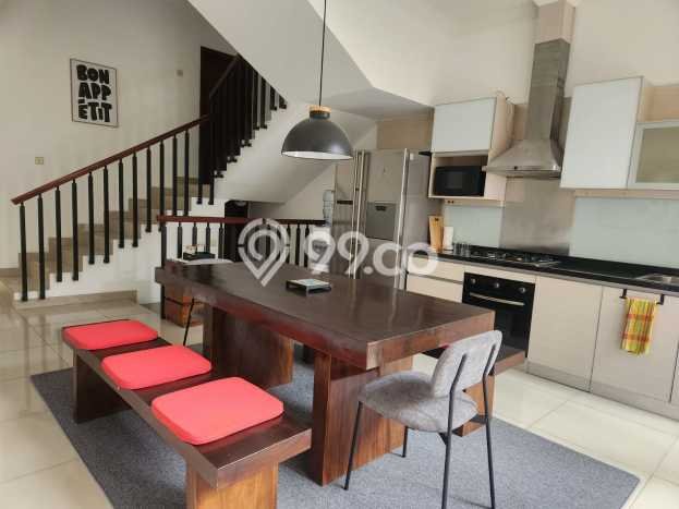 Dijual Rumah Mewah Megah Dengan View Cantik di Setra Duta, Bandung Dijual Rumah Mewah Megah Dengan View Cantik di Setra Duta, Bandung