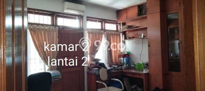 Disewakan! Rumah 3 Kamar Tidur &
2 Kamar Mandi di Pulomas, Jakarta Timur Disewakan! Rumah 3 Kamar Tidur &
2 Kamar Mandi di Pulomas, Jakarta Timur