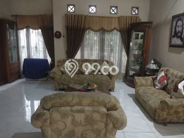 Jarang Ada! Rumah Kontrakan 5 Kamar Bagus Siap Huni Buaran Jarang Ada! Rumah Kontrakan 5 Kamar Bagus Siap Huni Buaran