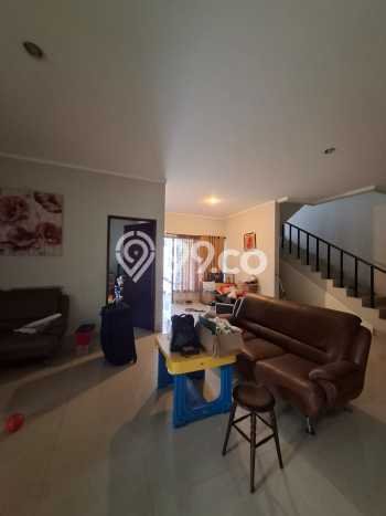 For Sale! Premium House LT 237m2 Desain Modern di Modernland For Sale! Premium House LT 237m2 Desain Modern di Modernland