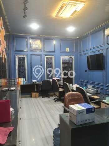 Gudang di Cimone, Luas 572m², Area Komersial, Dekat Cimone, Tangerang, Tangerang Gudang di Cimone, Luas 572m², Area Komersial, Dekat Cimone, Tangerang, Tangerang