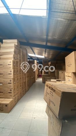 PROSPEK BAGUS! Gudang Kawasan Cimone, Luas 572m², Potensi Keramaian Tinggi PROSPEK BAGUS! Gudang Kawasan Cimone, Luas 572m², Potensi Keramaian Tinggi