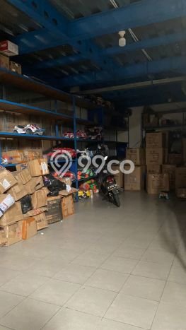 PROSPEK BAGUS! Gudang Kawasan Cimone, Luas 572m², Potensi Keramaian Tinggi PROSPEK BAGUS! Gudang Kawasan Cimone, Luas 572m², Potensi Keramaian Tinggi
