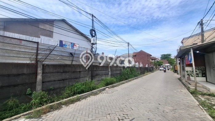 Tanah Dijual Lokasi Ciledug, Tangerang dengan Luas Tanah 1600m2 dan Status SHM Tanah Dijual Lokasi Ciledug, Tangerang dengan Luas Tanah 1600m2 dan Status SHM