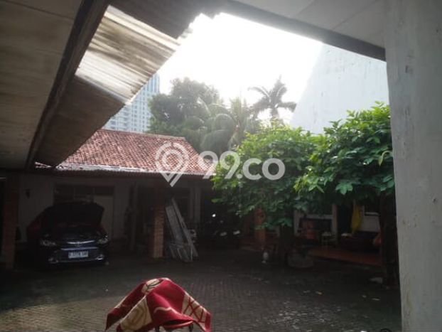 Rumah Kost untuk Dijual di Kebayoran Lama dengan 14 KT, 5 KM, Luas 1050m2 Rumah Kost untuk Dijual di Kebayoran Lama dengan 14 KT, 5 KM, Luas 1050m2