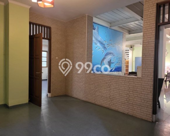Rumah Elit Modern Tanpa Renovasi di Gatot Subroto Bandung Rumah Elit Modern Tanpa Renovasi di Gatot Subroto Bandung