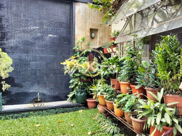 For Sale! Premium House LT 329m2 Desain Modern di Cigadung For Sale! Premium House LT 329m2 Desain Modern di Cigadung