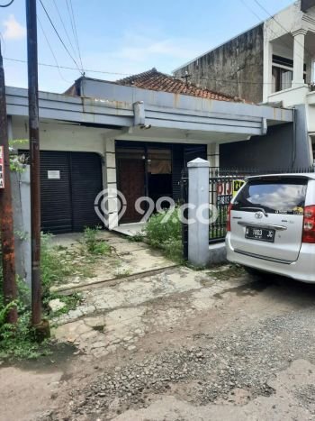 Rumah Modern 3 Kamar LT 221m2 di BKR Rumah Modern 3 Kamar LT 221m2 di BKR