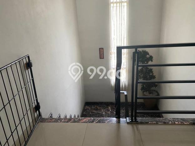 Siap Huni Rumah Mewah 4 Kamar di Batununggal Dekat ke Mana Saja Siap Huni Rumah Mewah 4 Kamar di Batununggal Dekat ke Mana Saja