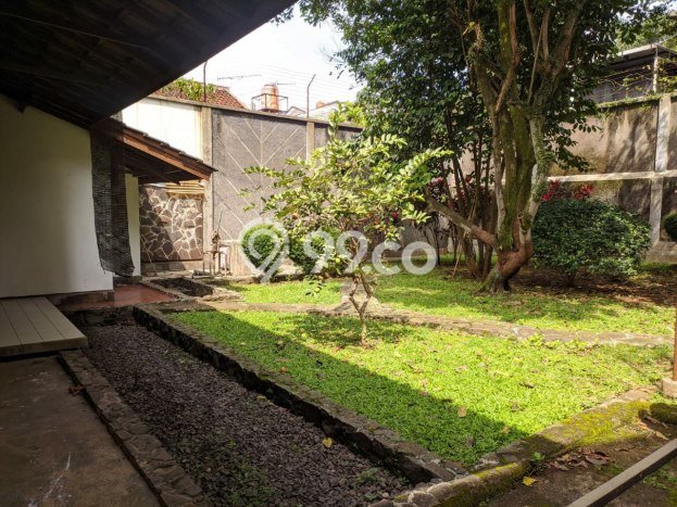 For Sale! Premium House LT 500m2 Desain Modern di Setra Sari For Sale! Premium House LT 500m2 Desain Modern di Setra Sari