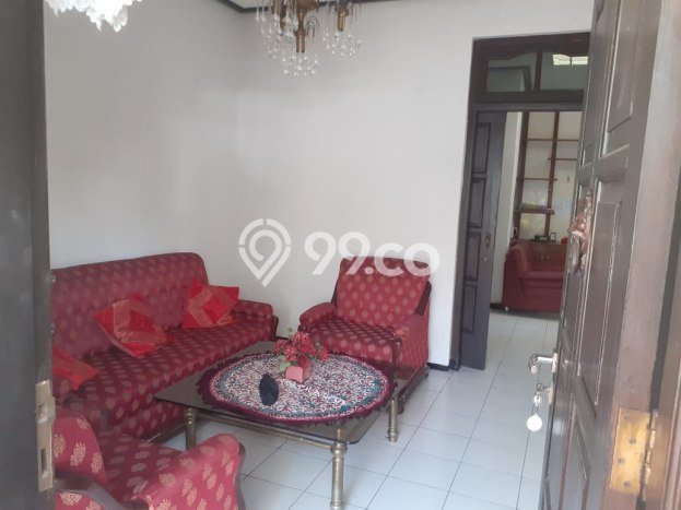 Jual Rumah Luas Megah Dengan View Eksklusif di Cikutra, Bandung Jual Rumah Luas Megah Dengan View Eksklusif di Cikutra, Bandung