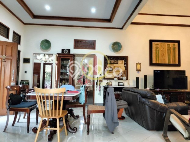 For Sale! Premium House LT 329m2 Desain Modern di Cigadung For Sale! Premium House LT 329m2 Desain Modern di Cigadung
