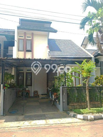 PROPERTI PILIHAN! Rumah Asri area , LT 105m2m² LB 90m2m² PROPERTI PILIHAN! Rumah Asri area , LT 105m2m² LB 90m2m²